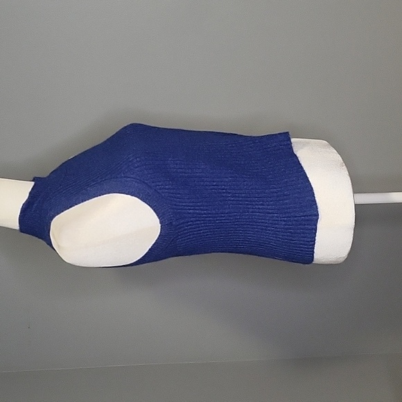 Jessica Simpson Stretchy Blue Soft Sleeveless Mock Turtleneck Ribbed Sweater M - Picture 3 of 6